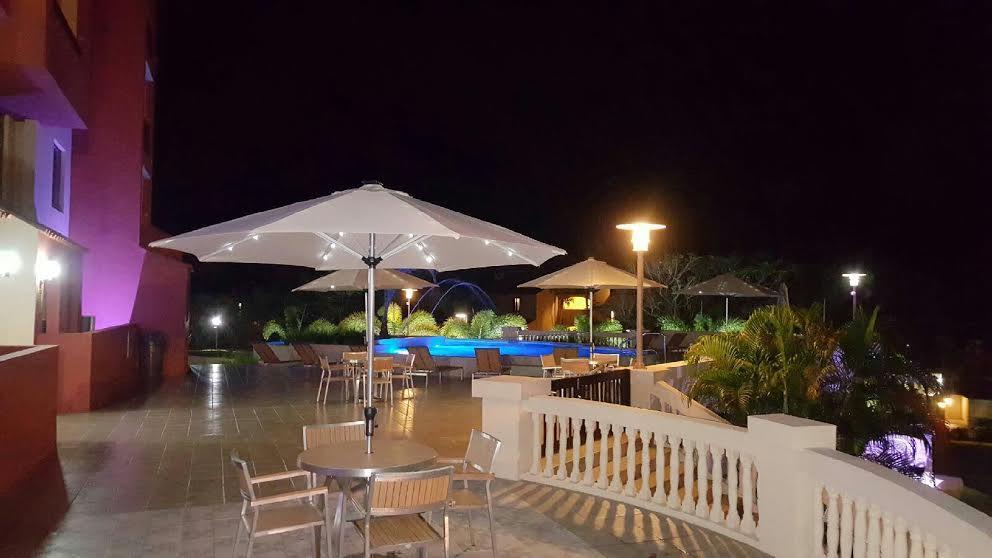 The Plaza Suites Humacao Esterno foto