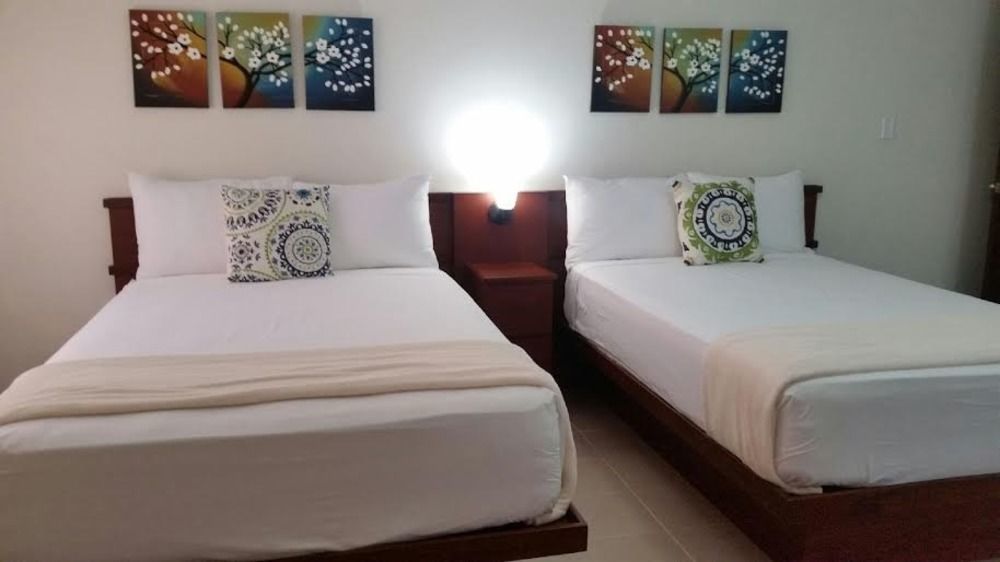 The Plaza Suites Humacao Esterno foto