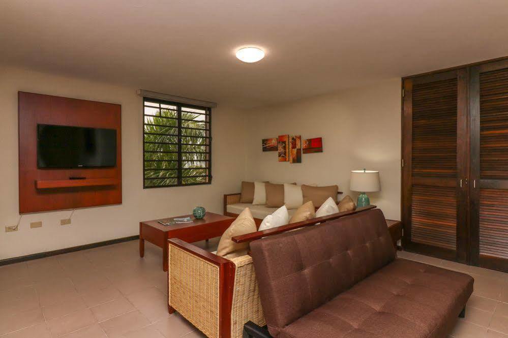 The Plaza Suites Humacao Esterno foto