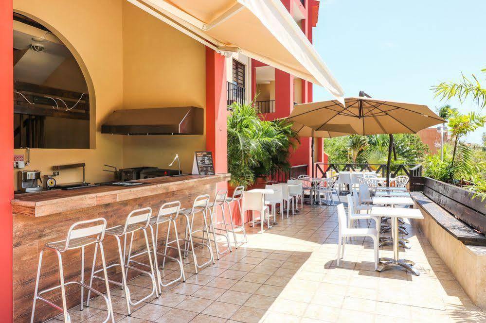The Plaza Suites Humacao Esterno foto